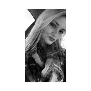 Meet your Posher, Jazmin